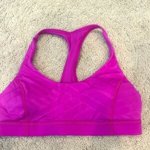 Lululemon sports bra
